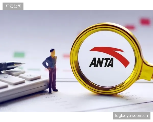 安踏DTC业务占比向70%迈进：2020年启动的渠道变革如何贡献超过半数的集团营收？